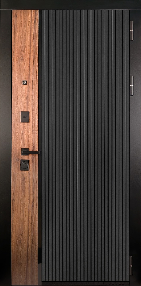 Стальная дверь Сириус снаружи